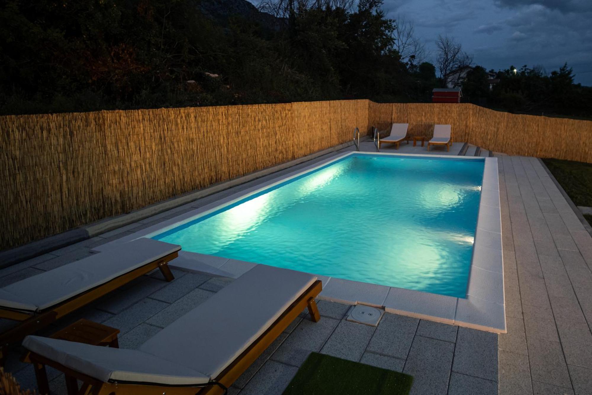 Natura Apartmani Ljubuški Buitenkant foto